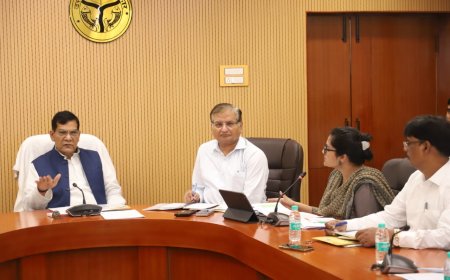 प्रधानमंत्री आवास योजना (शहरी) की मंत्री एके शर्मा ने की समीक्षा