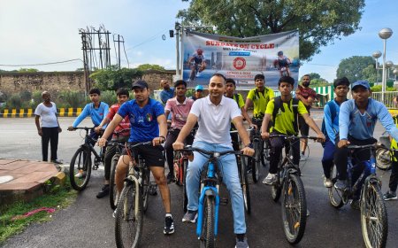प्रयागराज मंडल खेलकूद संघ द्वारा “संडे ऑन साइकिल” रैली का आयोजन