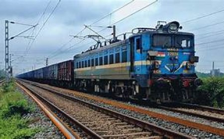 माल ढुलाई संपर्क में वृद्धि - कश्मीर से सेब की निर्बाध ढुलाई और मिज़ोरम के लिए पहली कार्गो सेवा ने नए आर्थिक अवसरों के द्वार खोले