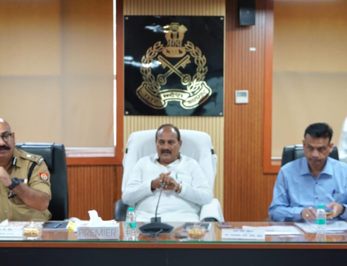 जेलों की सुरक्षा व्यवस्था मजबूत करने एवं बंदियों के मानसिक स्वास्थ्य पर ध्यान देने के निर्देश