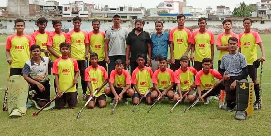 मंडलीय ओपन हाकी में प्रयागराज ने जीता दोहरा खिताब