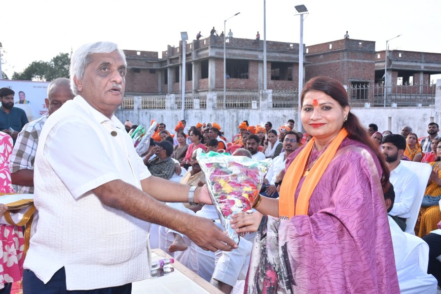जनपद जालौन (उरई) दो दिवसीय महिला आल्हा गायन महोत्सव का आयोजन