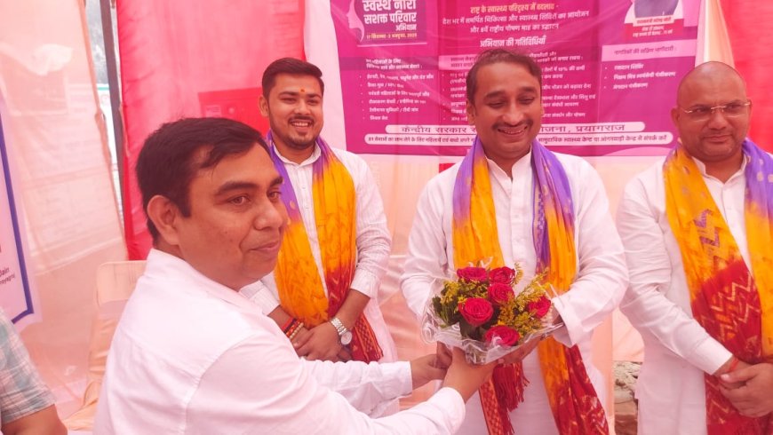 नारी शक्ति परिवार की रीढ़ - दीपक पटेल