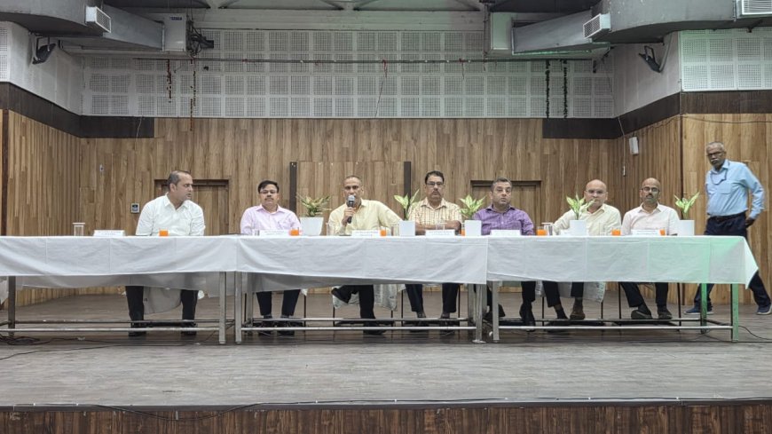 भ्रष्टाचार के प्रति संविदाकर्मियों को आउटरीच कार्यक्रम के माध्यम से किया गया जागरूक