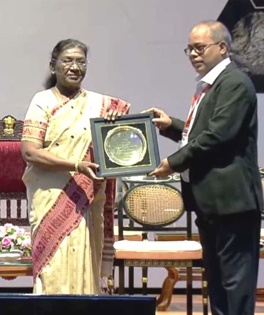 वैज्ञानिक डॉ. जय कृष्ण पाण्डेय को राष्ट्रपति ने किया सम्मानित