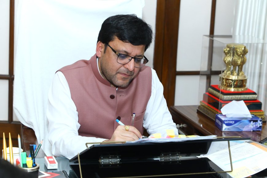 UP : आबकारी उद्योग में अब तक 6747.88 करोड़ का निवेश - मंत्री नितिन अग्रवाल