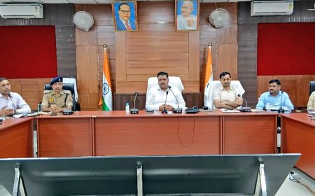 अमेठी में स्थानीय अवकाश अब 8 को..